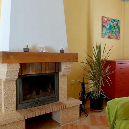 Chalet Adosado Con Azotea Andaluza Y Patio, Junto A La Playa إيسلا كريستينا المظهر الخارجي الصورة
