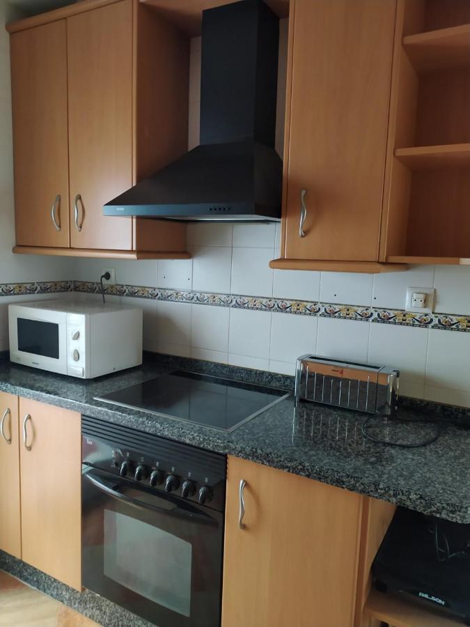 Chalet Adosado Con Azotea Andaluza Y Patio, Junto A La Playa إيسلا كريستينا المظهر الخارجي الصورة