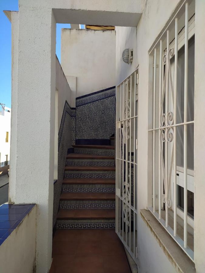 Chalet Adosado Con Azotea Andaluza Y Patio, Junto A La Playa إيسلا كريستينا المظهر الخارجي الصورة