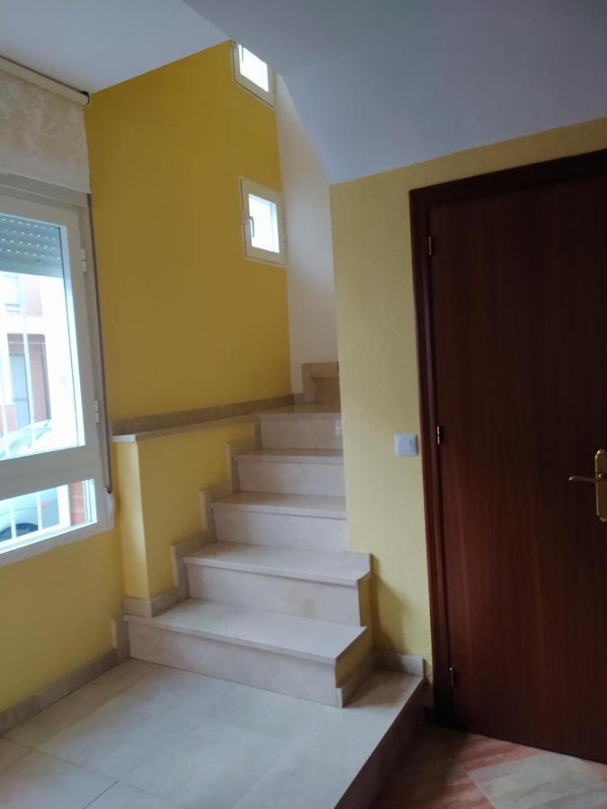Chalet Adosado Con Azotea Andaluza Y Patio, Junto A La Playa إيسلا كريستينا المظهر الخارجي الصورة